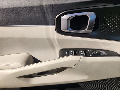New 2026 Kia Sorento EX image 16