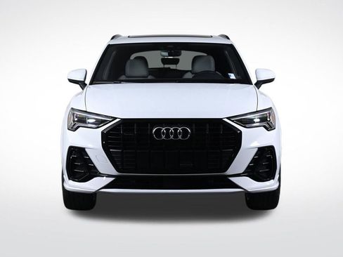 Used 2025 Audi Q3 2.0T Premium w/ Convenience Package AWD/4WD image 8