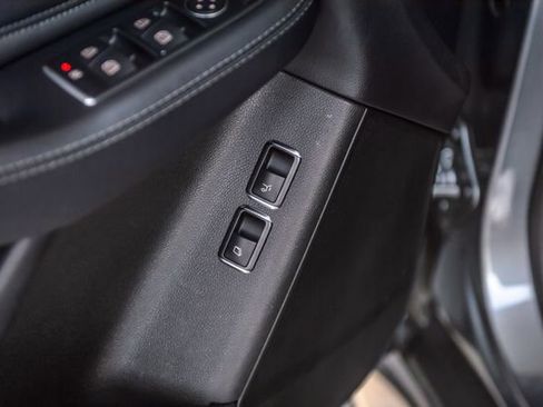 Used 2018 Mercedes-Benz GLS 450 4MATIC w/ Premium Package image 49