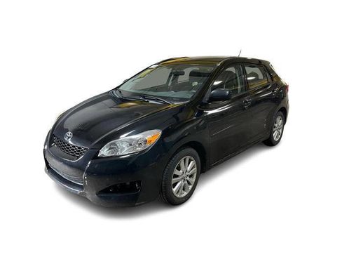 Used 2010 Toyota Matrix image 1