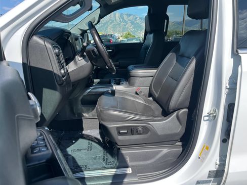 Used 2020 Chevrolet Silverado 1500 LTZ AWD/4WD image 12