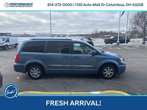 Used 2012 Chrysler Town & Country Touring w/ Entertainment Group #1 image 3