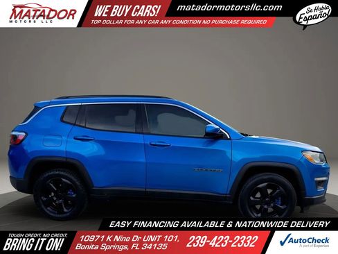 Used 2018 Jeep Compass Latitude w/ Popular Equipment Group FWD image 4