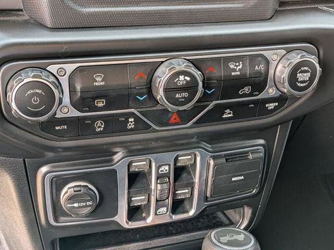 Certified 2021 Jeep Wrangler Unlimited Sport image 19