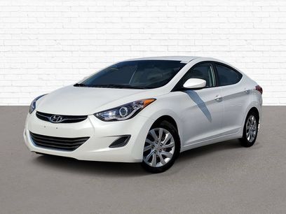 Used 2012 Hyundai Elantra GLS w/ Comfort Pkg 2