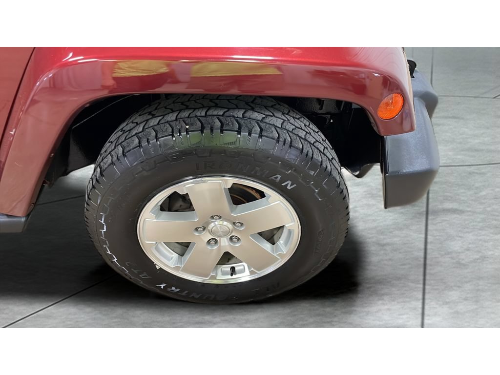 Used 2009 Jeep Wrangler Unlimited Sahara AWD/4WD image 17
