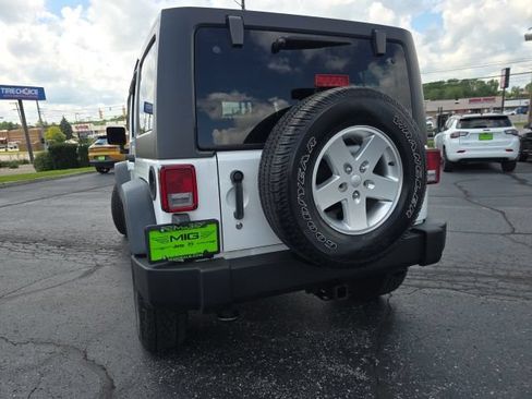 Used 2013 Jeep Wrangler Unlimited Sport AWD/4WD image 5