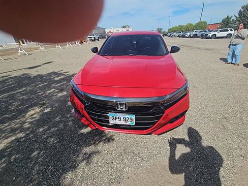 Used 2021 Honda Accord Sport Special Edition image 3