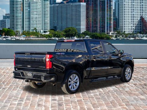 Used 2021 Chevrolet Silverado 1500 Custom AWD/4WD image 12