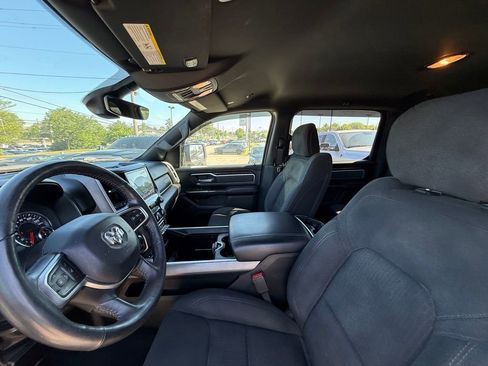 Used 2019 RAM 1500 Big Horn AWD/4WD image 13