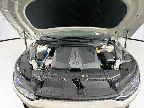 Used 2023 Kia EV6 Wind RWD image 33