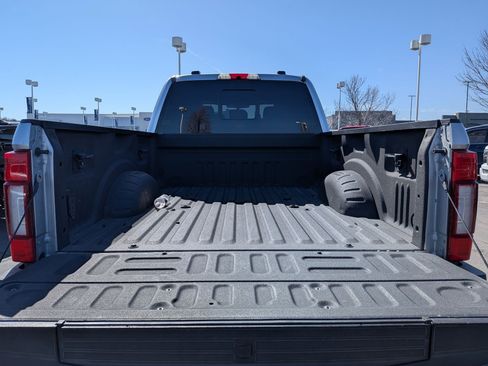 Used 2022 Ford F350 Lariat w/ Tremor Off-Road Package image 31