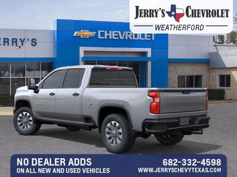 New 2026 Chevrolet Silverado 2500 Custom w/ Custom Value Package AWD/4WD image 4