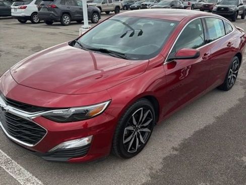 Used 2024 Chevrolet Malibu RS w/ LPO, Floor Liner Package image 1
