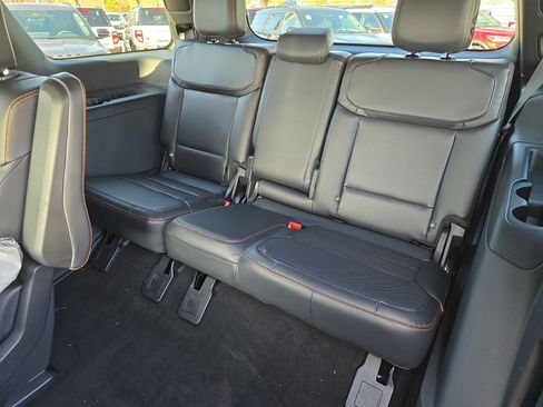 New 2026 Ford Expedition Tremor image 15