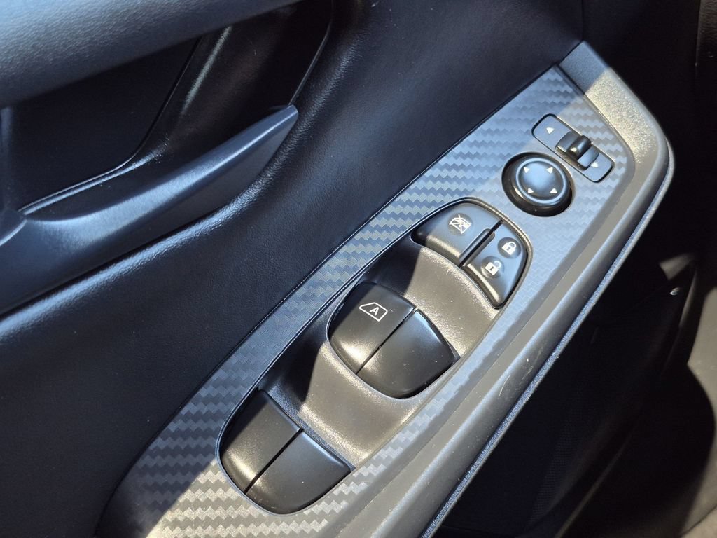 Used 2025 Nissan Sentra S FWD image 6