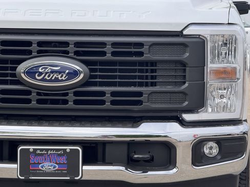 New 2026 Ford F250 XL image 7