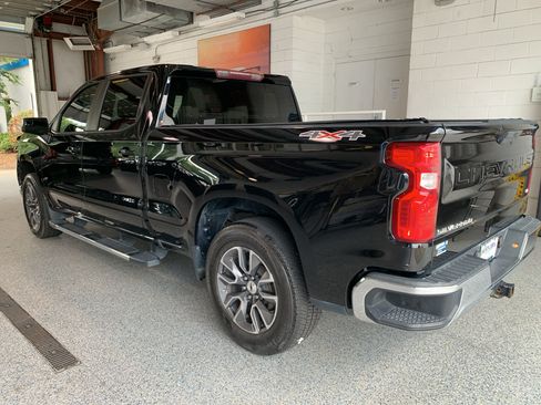 Used 2020 Chevrolet Silverado 1500 LT w/ Convenience Package AWD/4WD image 6