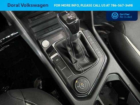 Used 2025 Volkswagen Taos SEL w/ Black Wheel Plus Package AWD/4WD image 21