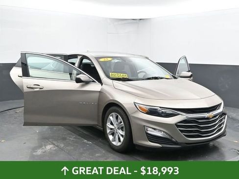 Used 2025 Chevrolet Malibu LT image 52