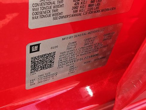 Used 2020 Chevrolet Silverado 1500 LT Trail Boss image 17