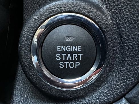 Used 2021 Subaru Outback Touring XT image 25