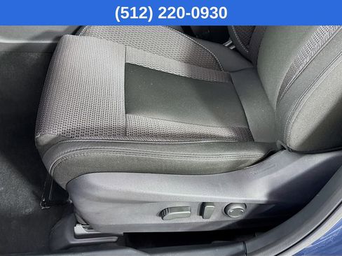 Certified 2025 Subaru Outback Premium image 23