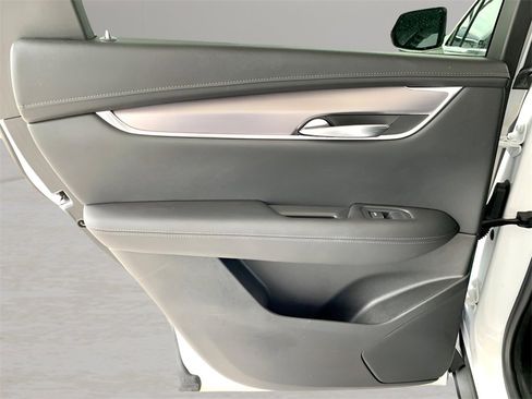 Used 2021 Cadillac XT5 Luxury image 17