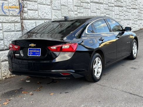 Used 2014 Chevrolet Impala LT w/ Convenience Package image 6