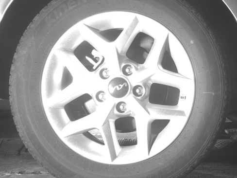 Used 2025 Kia Soul LX w/ LX Technology Package FWD image 15