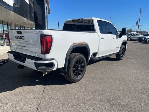 Used 2022 GMC Sierra 2500 AT4 w/ AT4 Premium Plus Package image 7