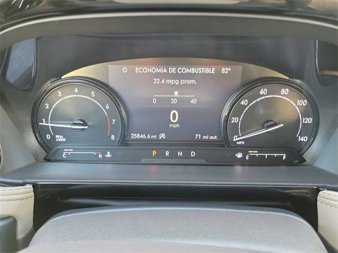 Certified 2022 Lincoln Corsair FWD image 12