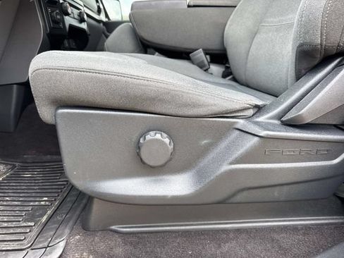 Used 2021 Ford F150 XLT AWD/4WD image 23