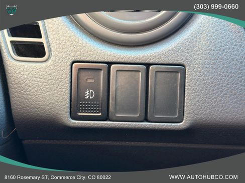 Used 2013 Suzuki SX4 AWD Hatchback image 17