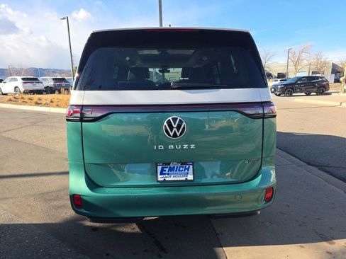 New 2025 Volkswagen ID. Buzz 1st Edition image 4