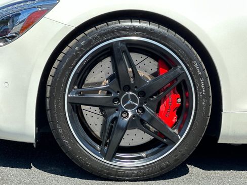 Used 2016 Mercedes-Benz AMG GT S image 27