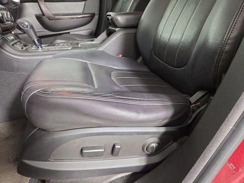 Used 2017 Chevrolet Traverse Premier FWD image 31