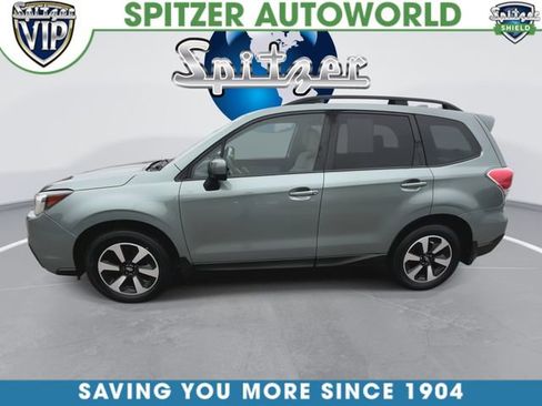 Used 2017 Subaru Forester 2.5i Premium w/ All-Weather Package AWD/4WD image 6