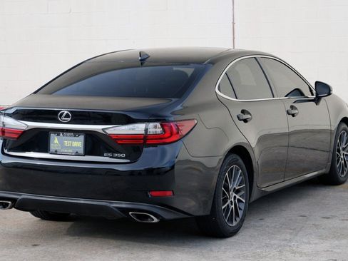 Used 2016 Lexus ES 350 w/ Luxury Package w/Wood Trim FWD image 49