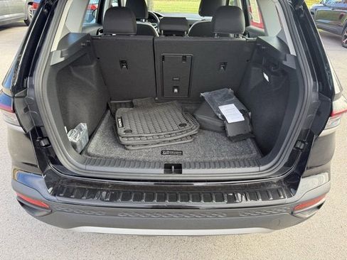 Certified 2025 Volkswagen Taos S image 6