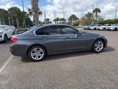 Used 2017 BMW 330i xDrive Sedan AWD/4WD image 15