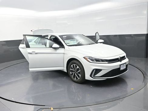 New 2026 Volkswagen Jetta S image 29