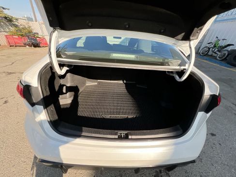Used 2023 Toyota Corolla SE w/ SE Premium Package FWD image 24