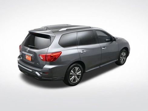 Used 2020 Nissan Pathfinder SL image 45