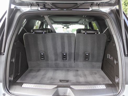 Used 2023 Chevrolet Tahoe RST w/ Sport Performance Package AWD/4WD image 39
