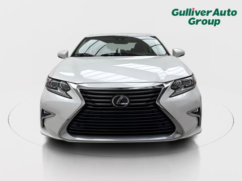 Used 2018 Lexus ES 350 w/ Premier Package FWD image 14