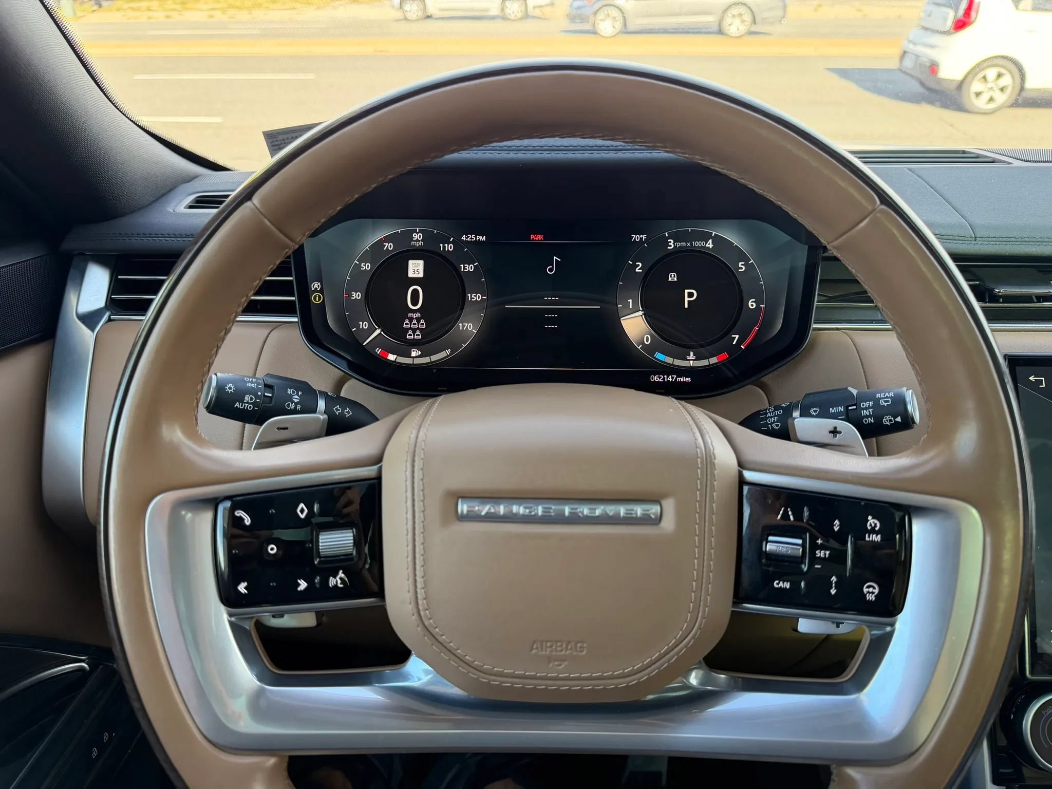 Used 2023 Land Rover Range Rover Long Wheelbase SE AWD/4WD image 27