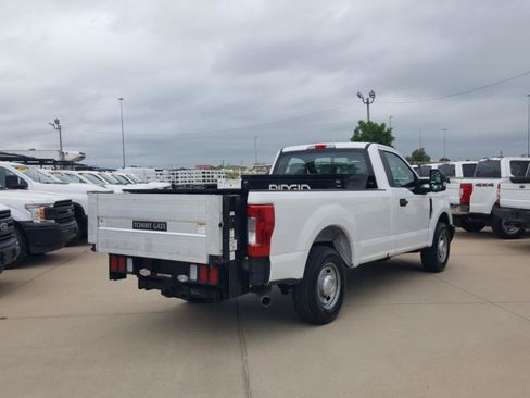 Used 2018 Ford F250 XL w/ Power Equipment Group RWD image 7