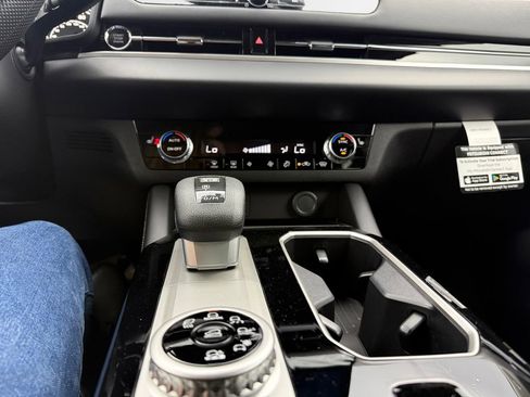 New 2026 Mitsubishi Outlander ES AWD/4WD image 22