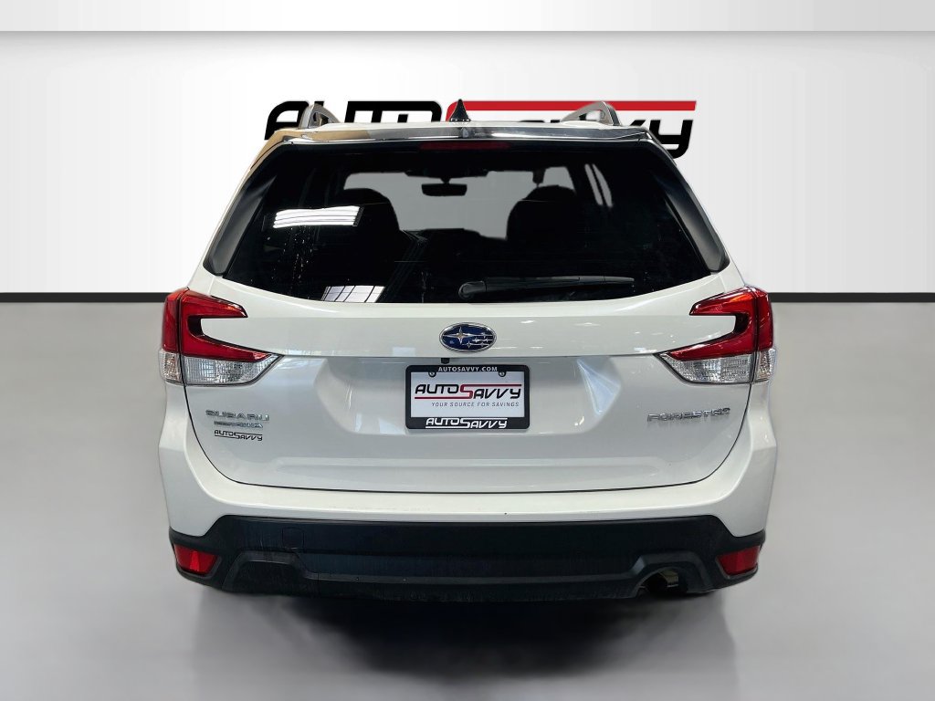 Used 2024 Subaru Forester Premium AWD/4WD image 6